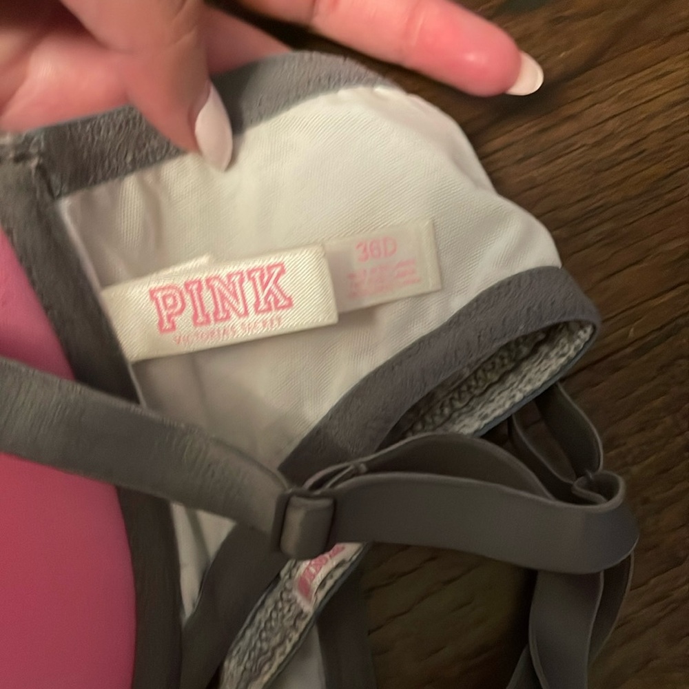 Gray Front-Closure Bra with T-Back - Picture 2 of 6
